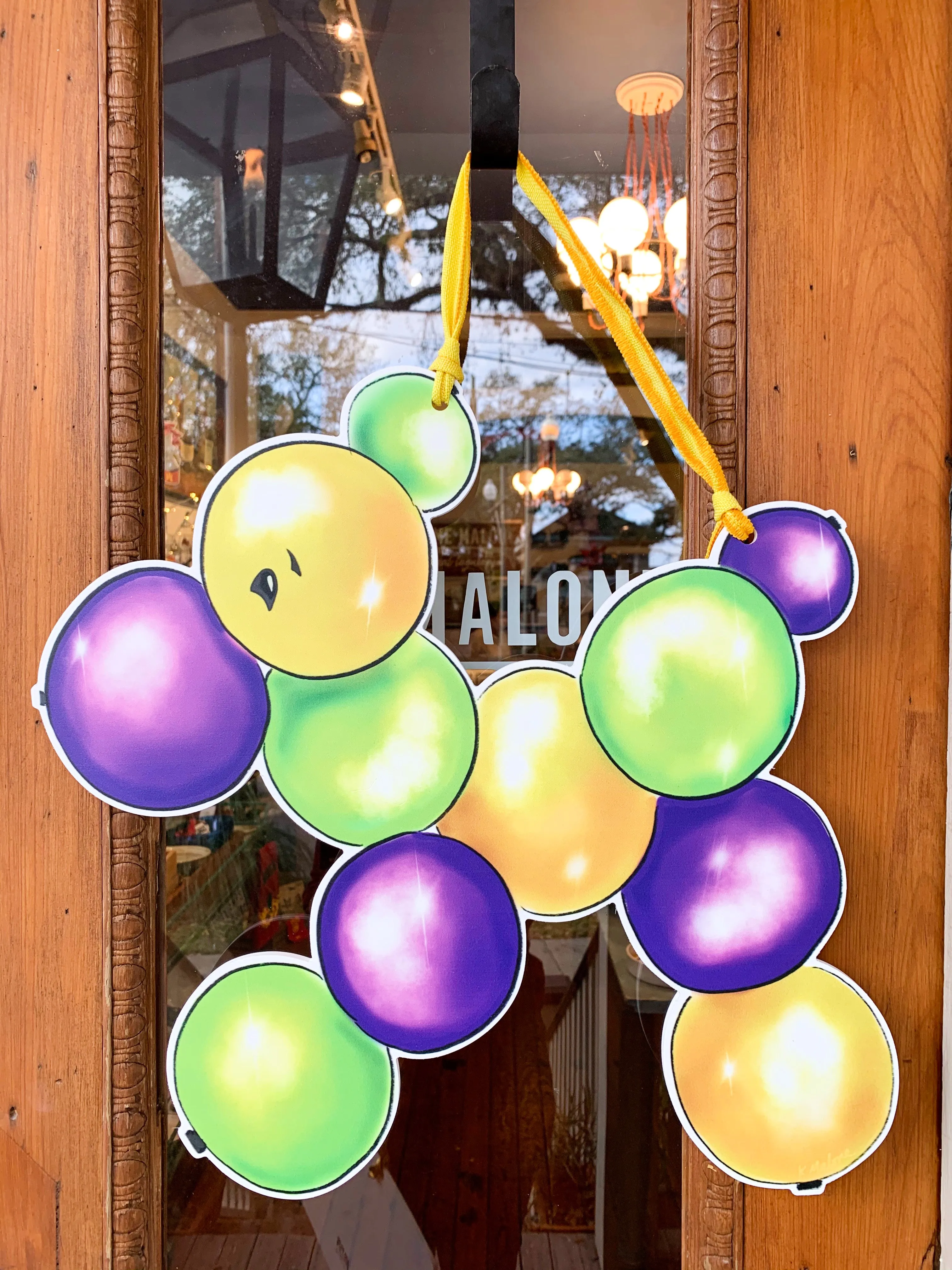 Bead Dog Door Hanger