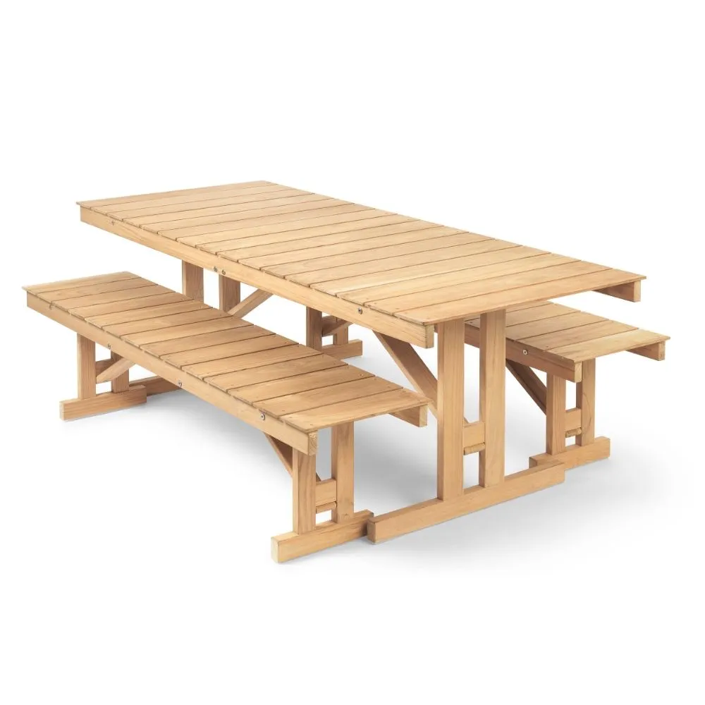 Carl Hansen & Son BM1771 Outdoor Table