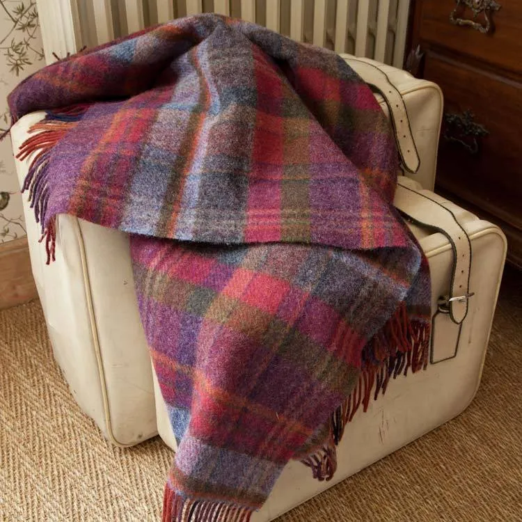 English Country Woollen Throw Bramble