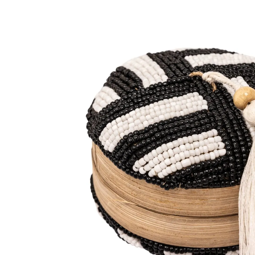 Suri Jewelry Beaded Basket | Black/White