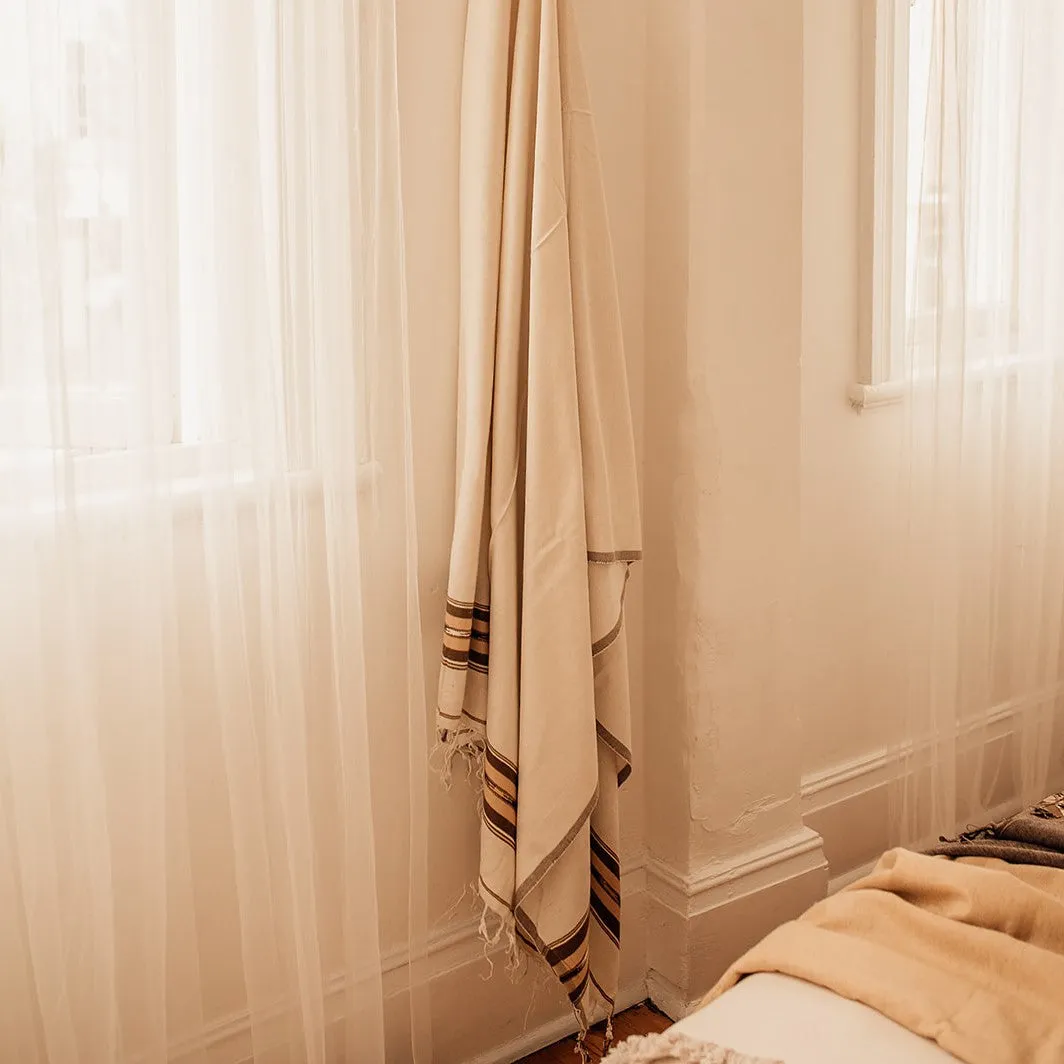 Woollen Kashmiri Throw - Natural