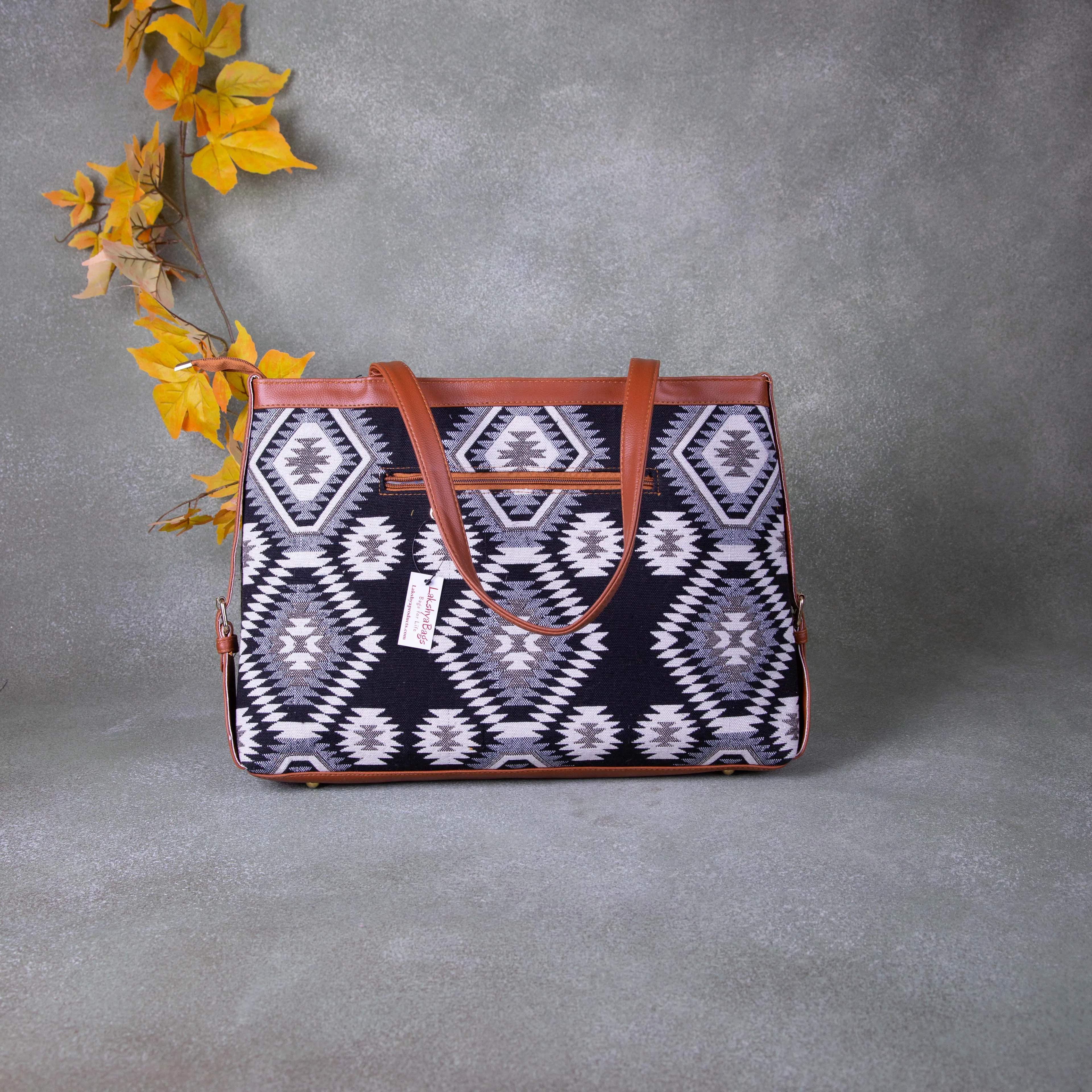 XL laptop Totes Black with White Colour Prints